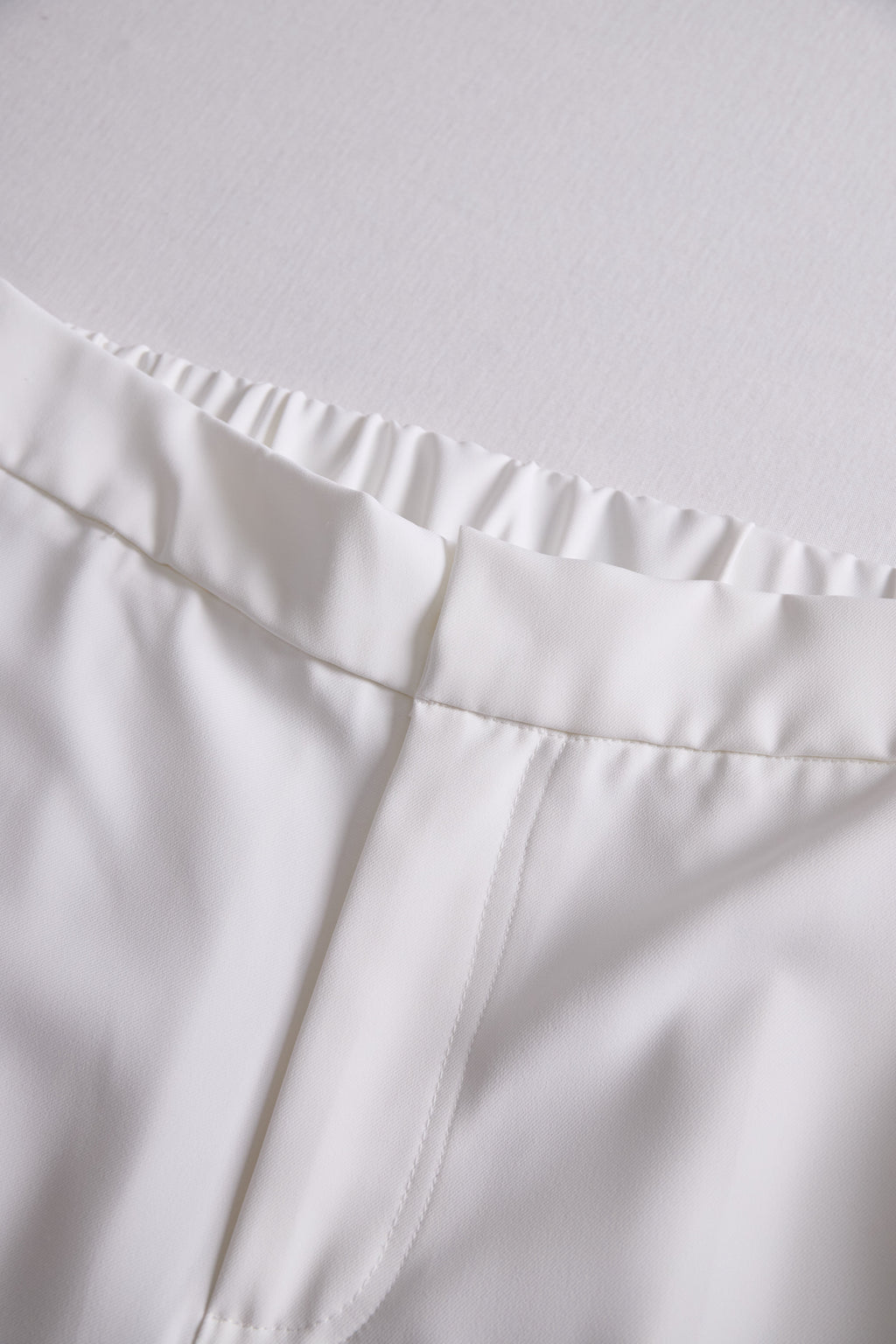 Eleganti Pantaloni Bianchi a Vita Alta