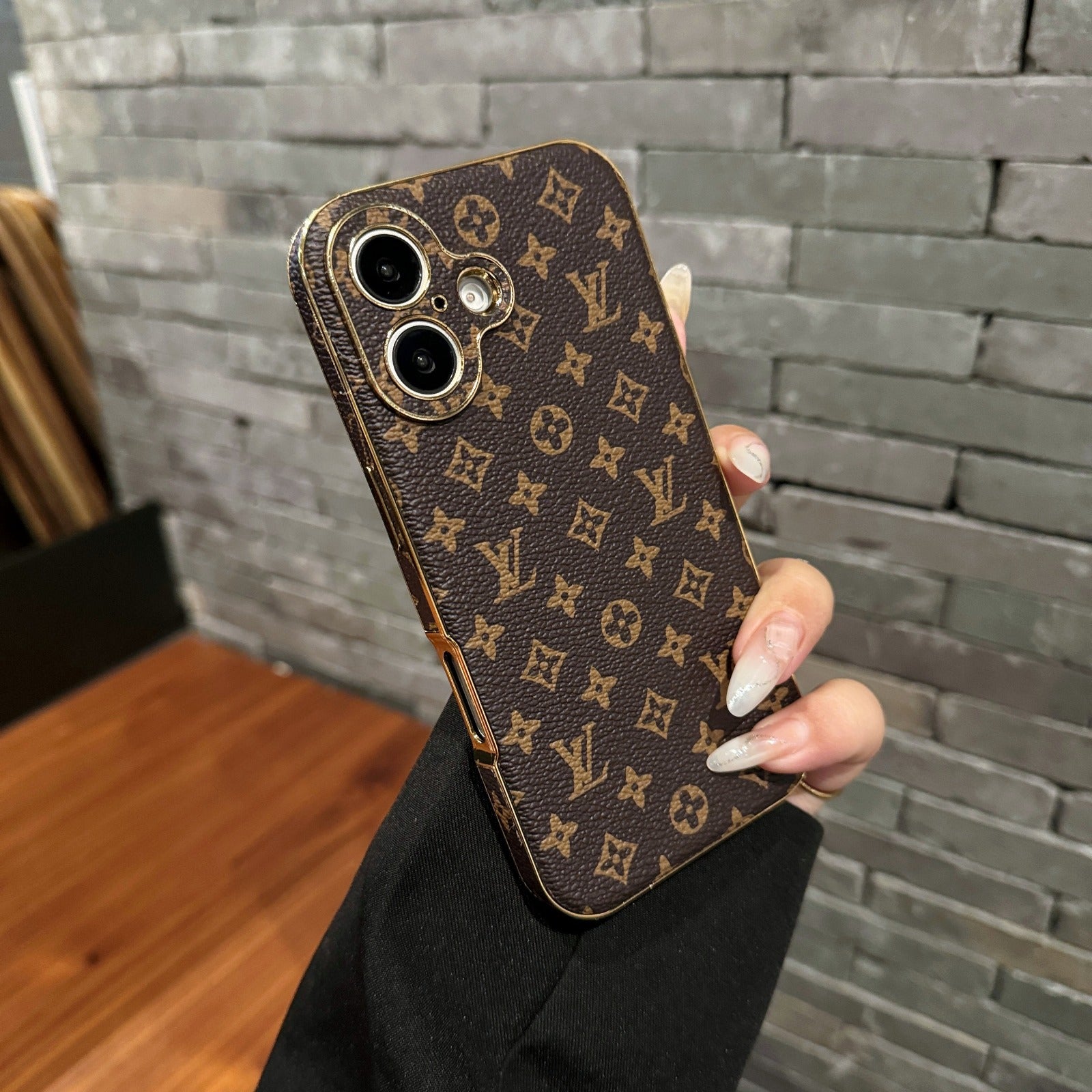 Custodia iPhone Luxury LV 2.0