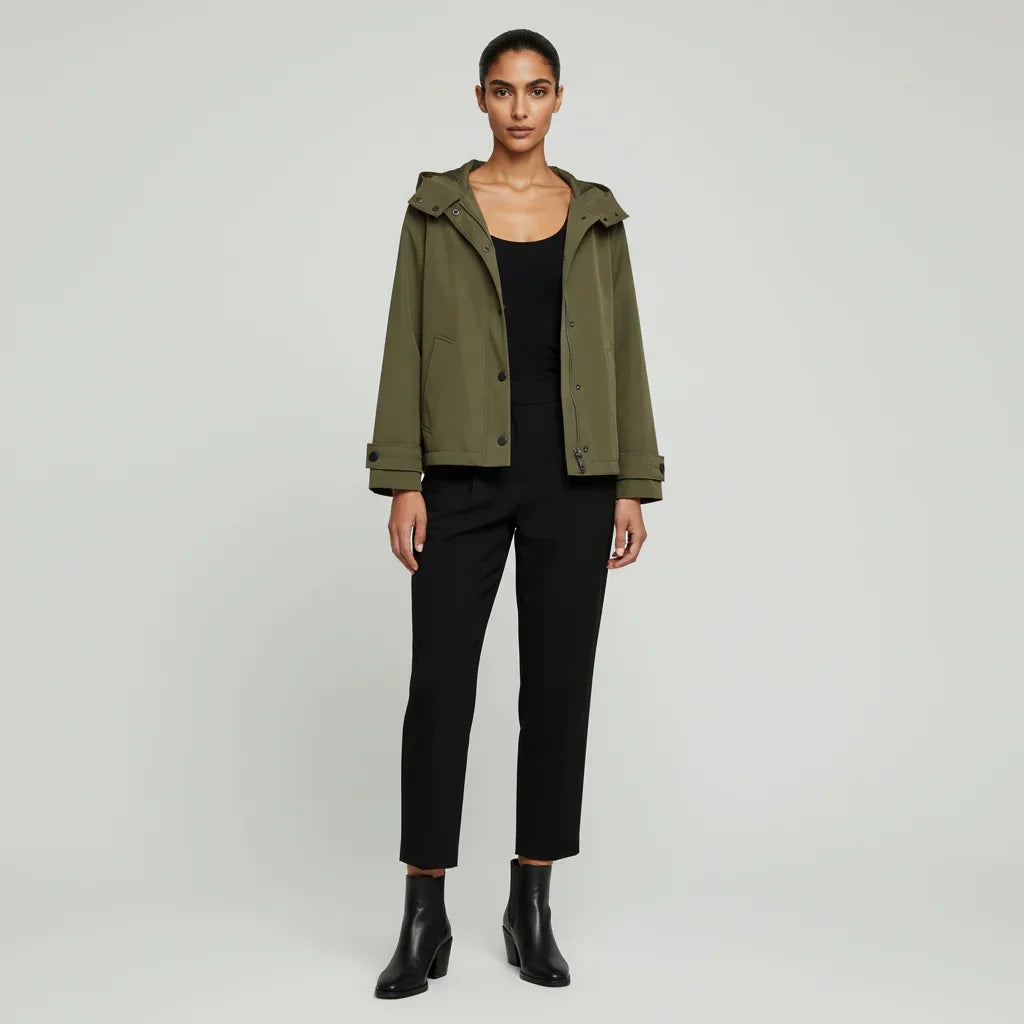 Trench da Donna con Cappuccio Nero